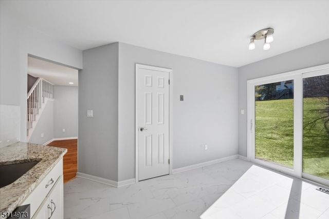 1003 Pinhorn Dr, Bridgewater Twp., NJ 08807