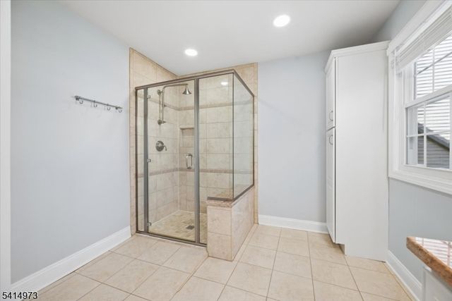 1003 Pinhorn Dr, Bridgewater Twp., NJ 08807