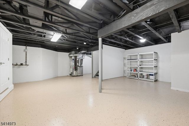 1003 Pinhorn Dr, Bridgewater Twp., NJ 08807