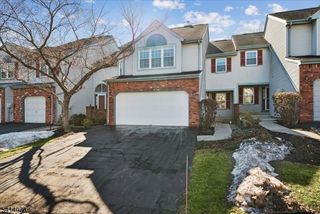 1003 Pinhorn Dr, Bridgewater Twp., NJ 08807