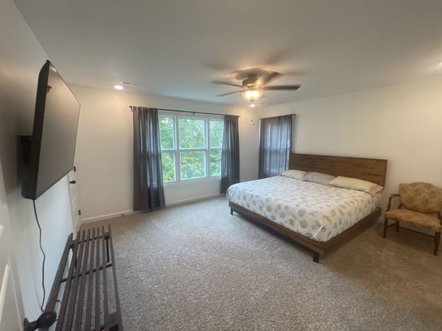 1142 Old Charlotte Trce, Clarksville, TN 37040