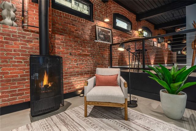 116 Chestnut Street D1, Providence, RI 02903