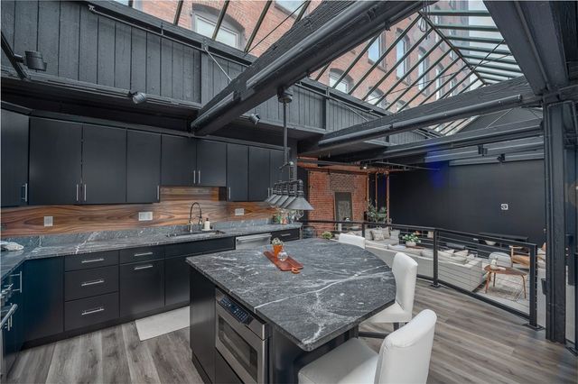 116 Chestnut Street D1, Providence, RI 02903