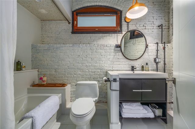 116 Chestnut Street D1, Providence, RI 02903