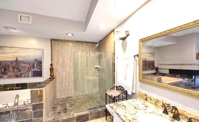 6349 E REDMONT Drive, Mesa, AZ 85215