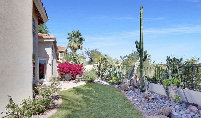 6349 E REDMONT Drive, Mesa, AZ 85215