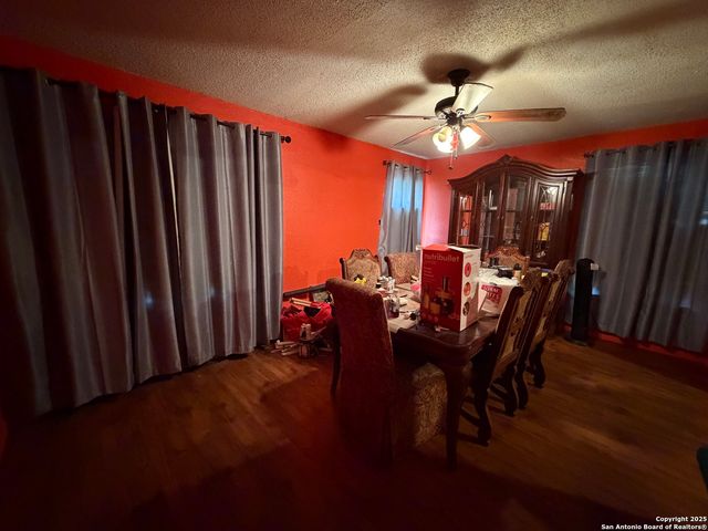 127 Arnaz, San Antonio, TX 78237