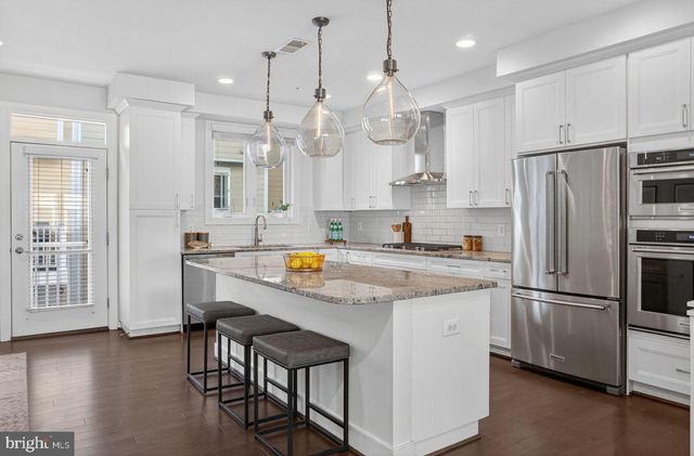 70 ELLSWORTH ST, Silver Spring, MD 20910