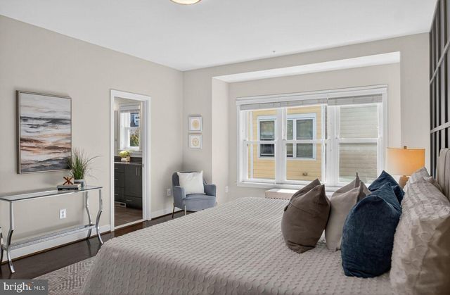 70 ELLSWORTH ST, Silver Spring, MD 20910