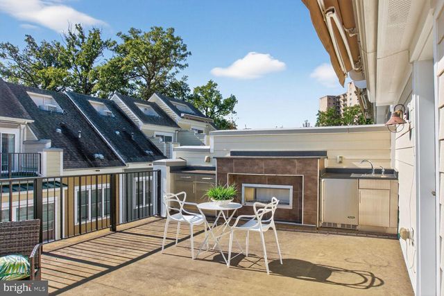 70 ELLSWORTH ST, Silver Spring, MD 20910