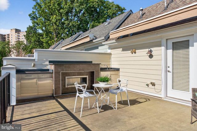 70 ELLSWORTH ST, Silver Spring, MD 20910