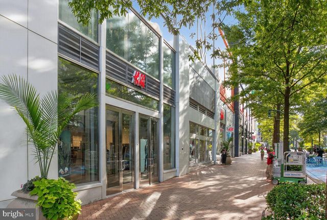 70 ELLSWORTH ST, Silver Spring, MD 20910