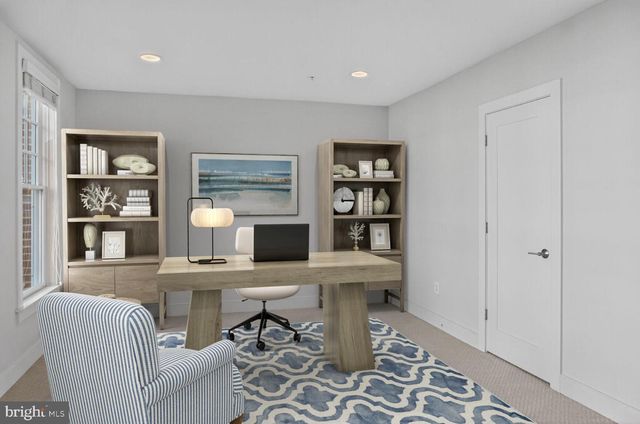 70 ELLSWORTH ST, Silver Spring, MD 20910