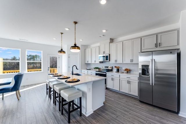 2845 Rosehall Way, Lawrenceville, GA 30043