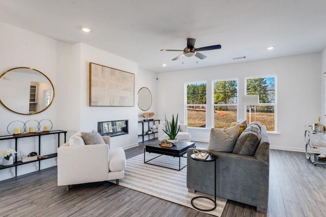 2845 Rosehall Way, Lawrenceville, GA 30043