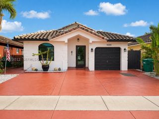 9999 NW 126th Ter HOUSE, Hialeah Gardens, FL 33018