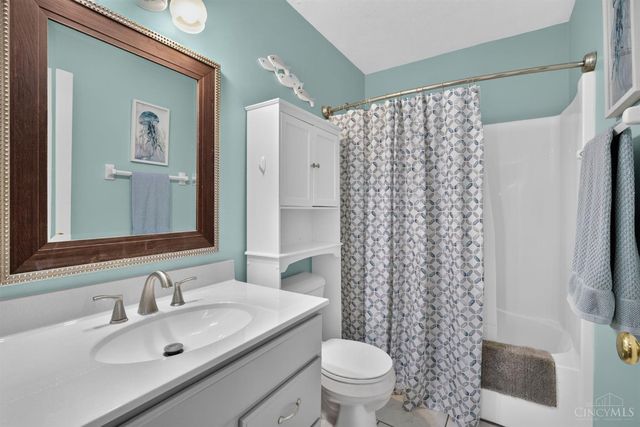 205 Steeplechase Drive, Springboro, OH 45066