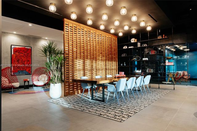 307 SW 5th St 2009, Fort Lauderdale, FL 33315