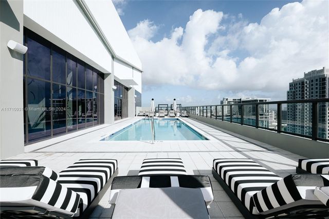 307 SW 5th St 2009, Fort Lauderdale, FL 33315