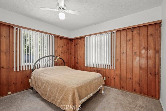 16005 Wyandotte Street, Los Angeles, CA 91406