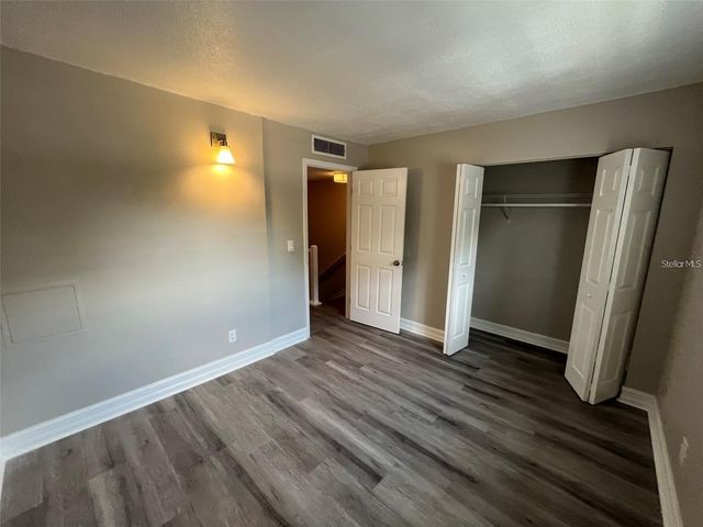 705 RUSSELL LANE 212, Brandon, FL 33510