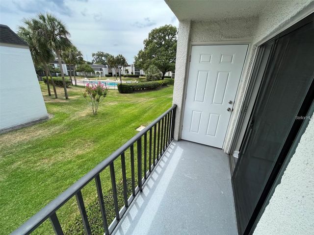 705 RUSSELL LANE 212, Brandon, FL 33510