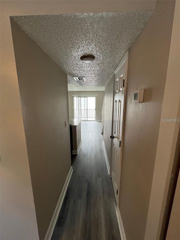 705 RUSSELL LANE 212, Brandon, FL 33510