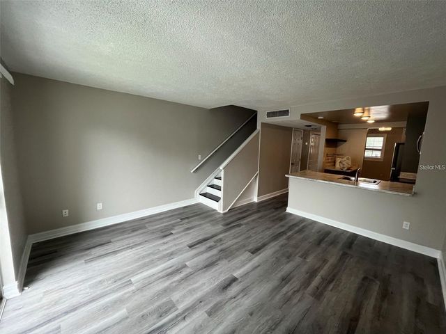 705 RUSSELL LANE 212, Brandon, FL 33510