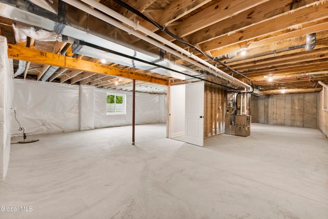 227 Cemetery Road, Troy, NY 12182