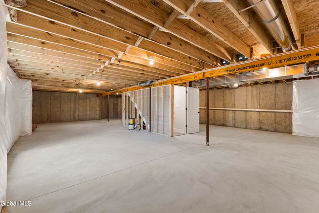 227 Cemetery Road, Troy, NY 12182