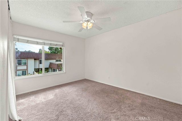 10120 Larwin Avenue 3, Chatsworth, CA 91311