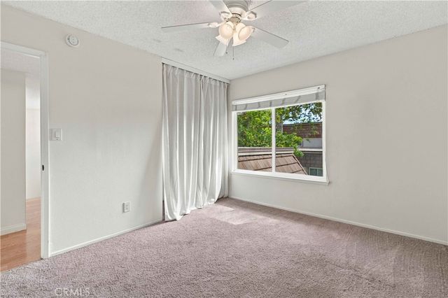 10120 Larwin Avenue 3, Chatsworth, CA 91311