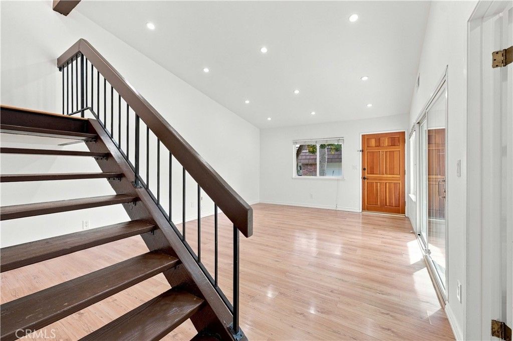 10120 Larwin Avenue 3, Chatsworth, CA 91311 — photo 3