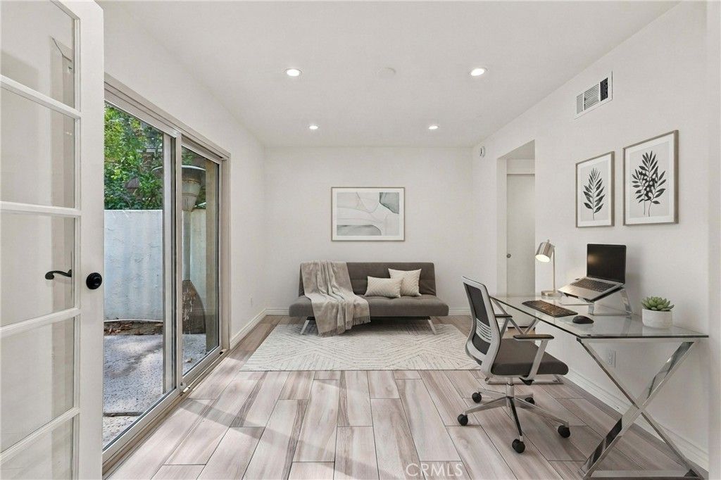 10120 Larwin Avenue 3, Chatsworth, CA 91311 — photo 5