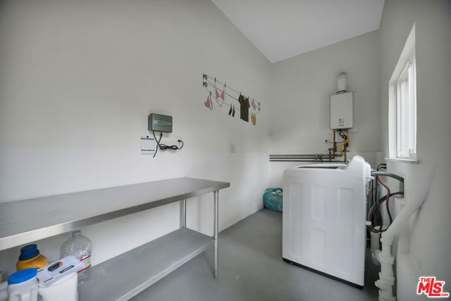 380 Tamarac Drive, Pasadena, CA 91105