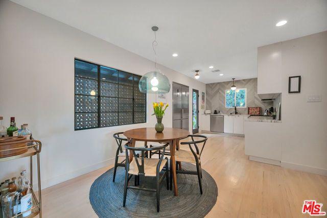 380 Tamarac Drive, Pasadena, CA 91105