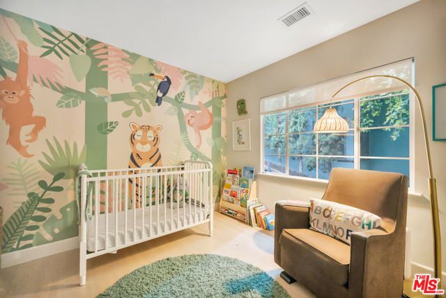 380 Tamarac Drive, Pasadena, CA 91105