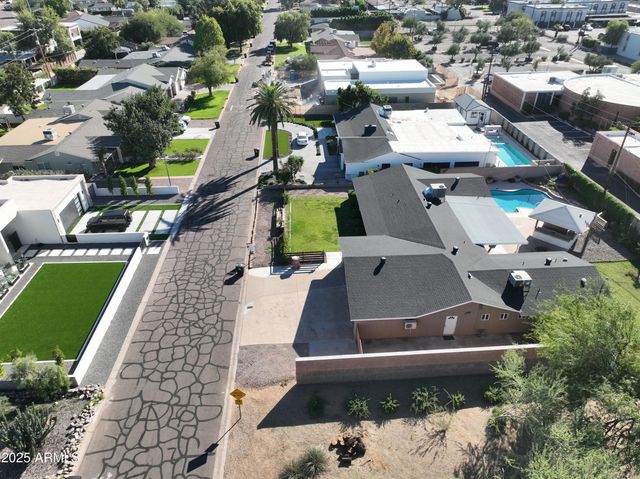 3704 N KACHINA Lane, Scottsdale, AZ 85251