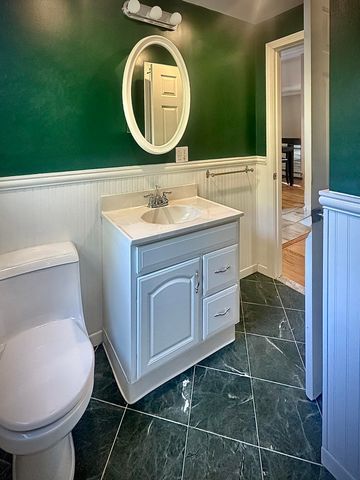 744 Old Barnstable Road, Mashpee, MA 02649