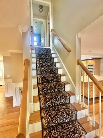 744 Old Barnstable Road, Mashpee, MA 02649