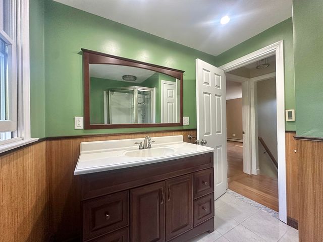 744 Old Barnstable Road, Mashpee, MA 02649