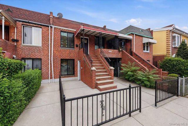 122 E 46th Street, Brooklyn, NY 11203
