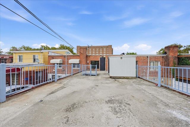 122 E 46th Street, Brooklyn, NY 11203