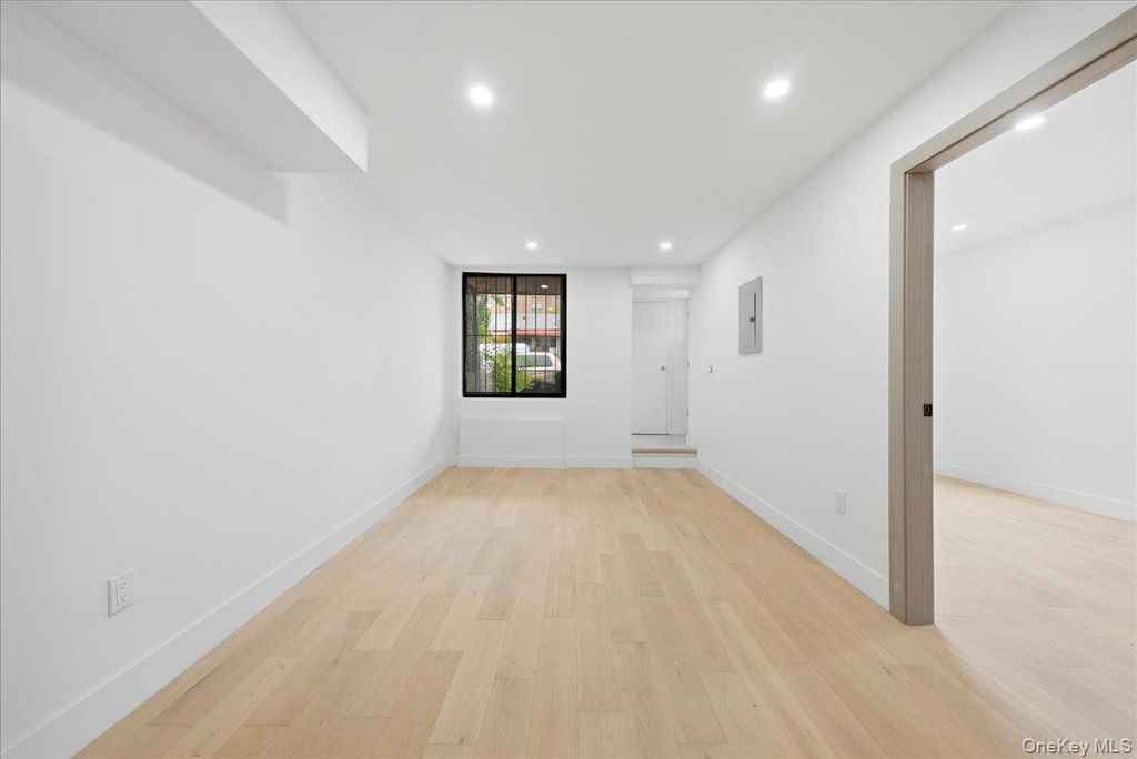 122 E 46th Street, Brooklyn, NY 11203 — photo 5