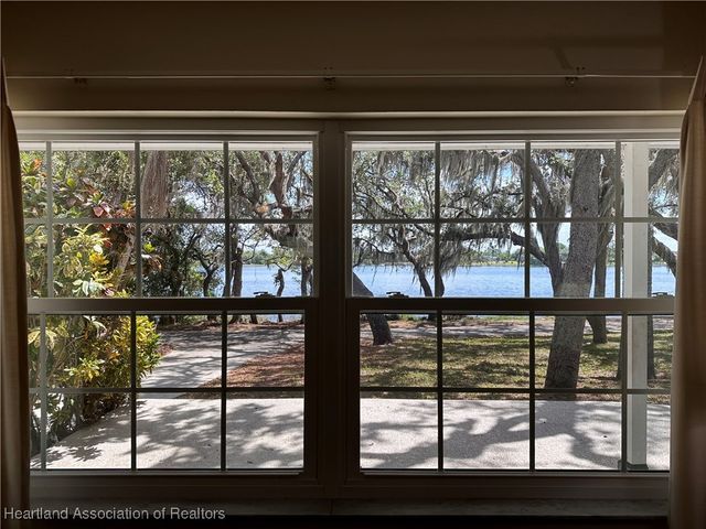 82 Lake Byrd Boulevard, Avon Park, FL 33825