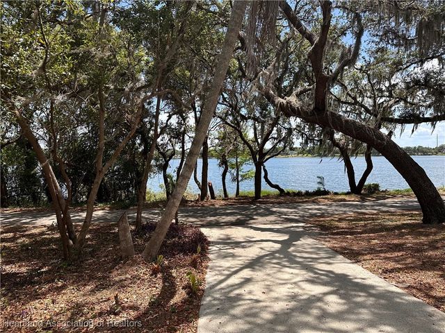 82 Lake Byrd Boulevard, Avon Park, FL 33825