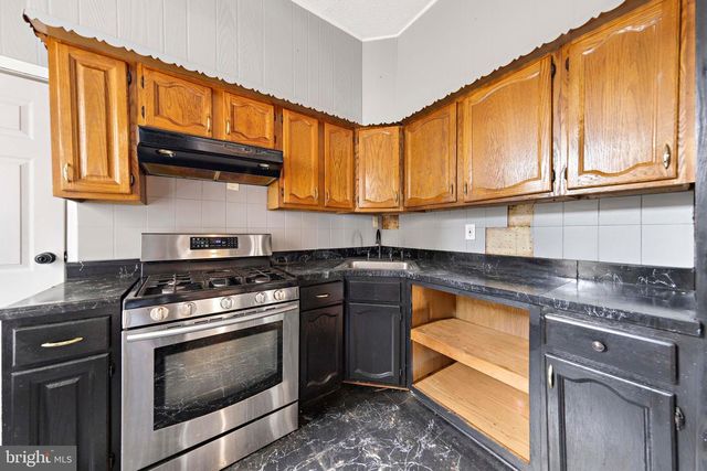 516 BRIDGE ST, Trenton, NJ 08611