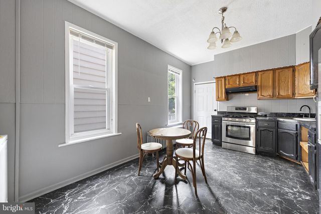 516 BRIDGE ST, Trenton, NJ 08611