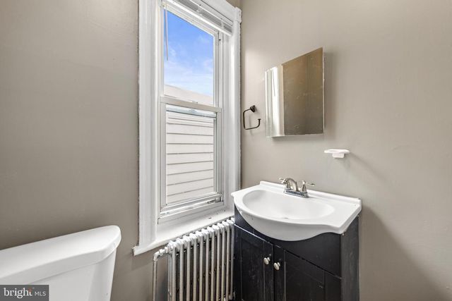 516 BRIDGE ST, Trenton, NJ 08611