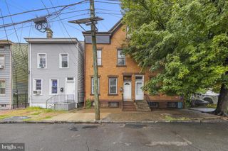 516 BRIDGE ST, Trenton, NJ 08611